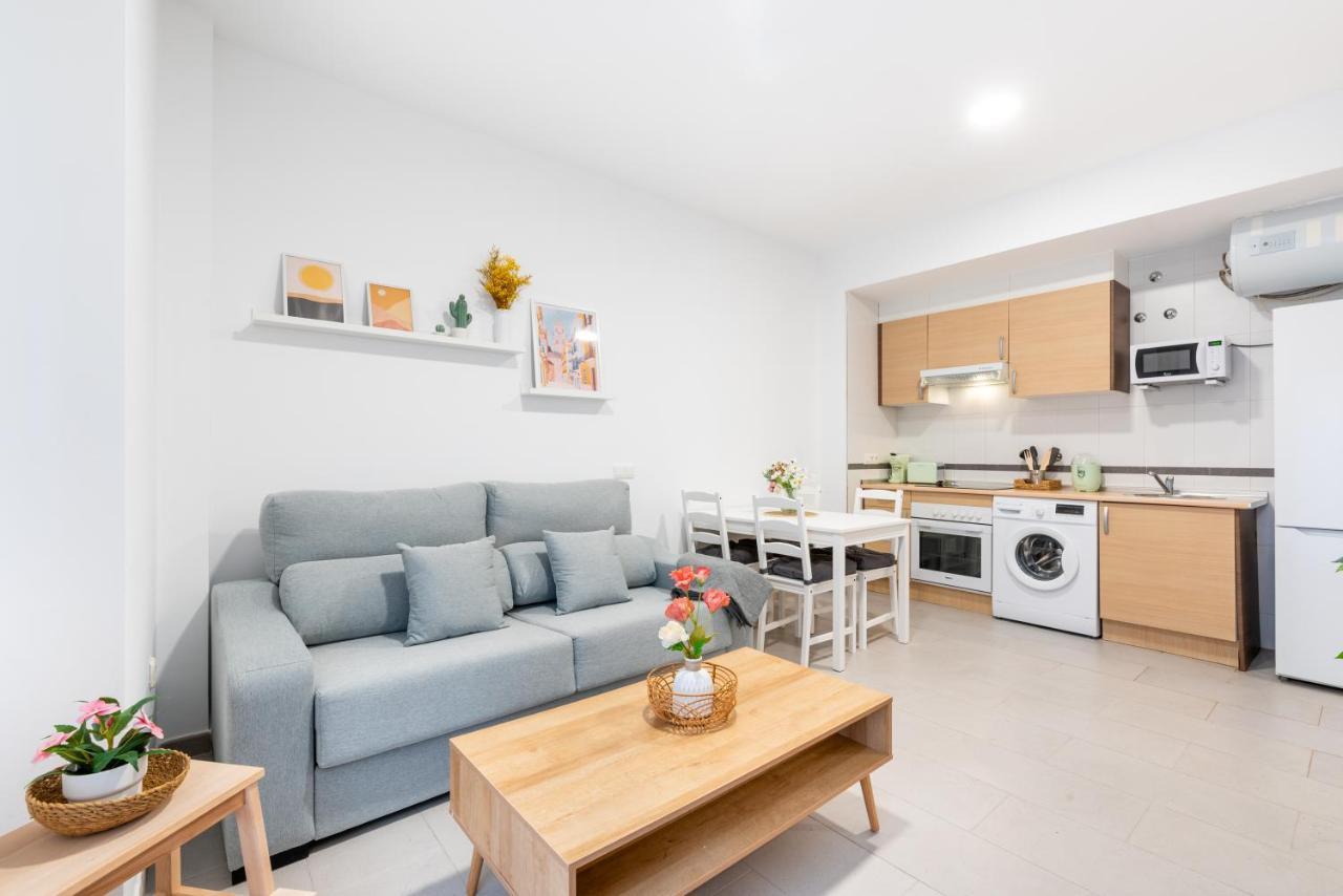 Wintowinrentals Superb New-Look Apartment Málaga Exterior foto