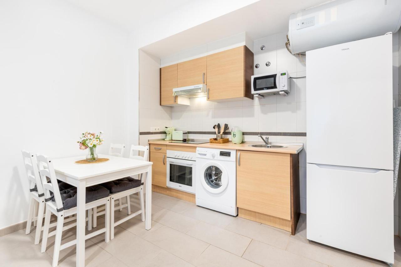 Wintowinrentals Superb New-Look Apartment Málaga Exterior foto