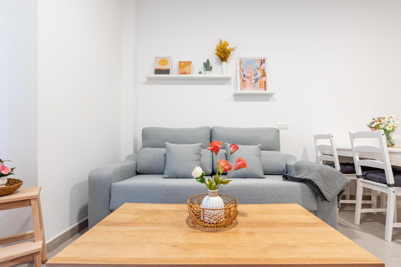 Wintowinrentals Superb New-Look Apartment Málaga Exterior foto