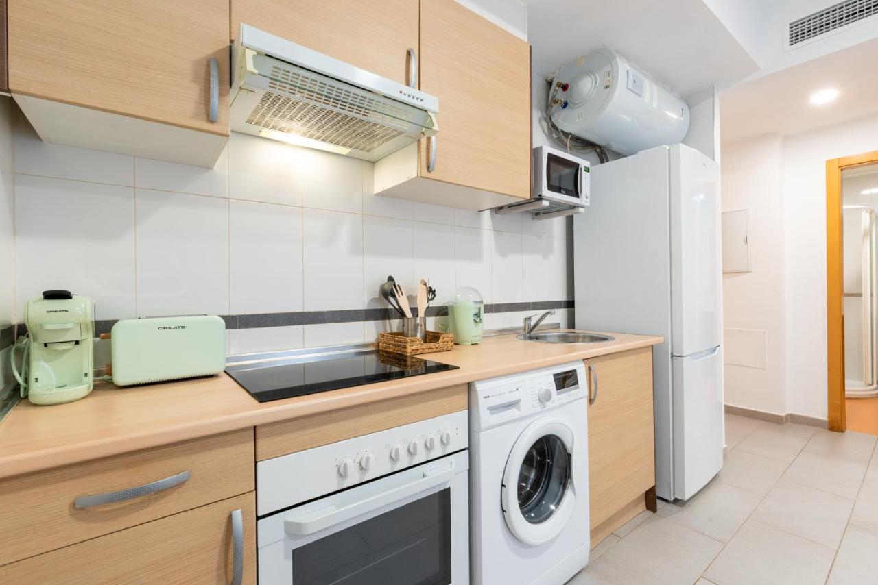 Wintowinrentals Superb New-Look Apartment Málaga Exterior foto